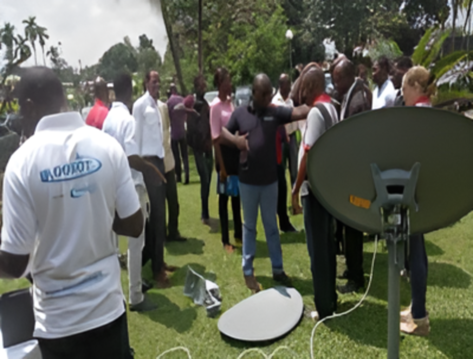 You are currently viewing En partenariat avec Konnect Africa, Bloosat commercialise le haut débit de l’Internet par satellite